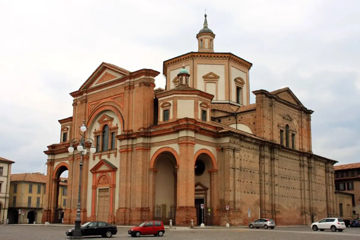 duomo voghera