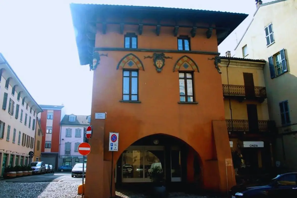 casa nava voghera