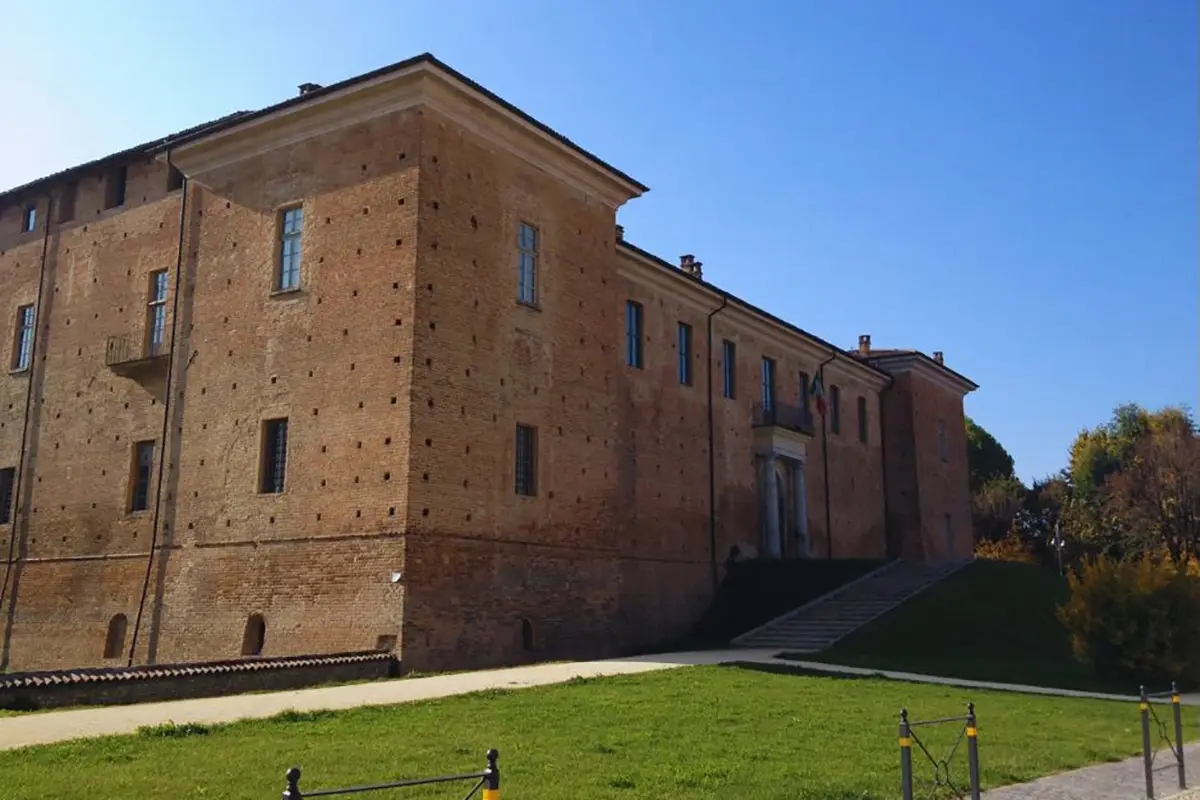 castello visconteo voghera